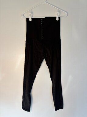 Nuee New York Black High-Rise Tummy Control Corset Waist Leggings (NWT)